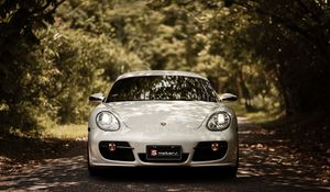 Превью обои porsche cayman s, porsche, машина, белый, вид спереди