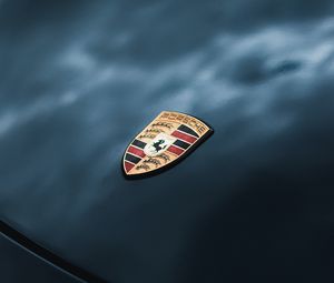 Превью обои porsche, логотип, машина, спорткар