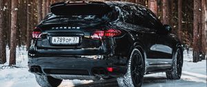 Превью обои porsche, машина, черный, снег