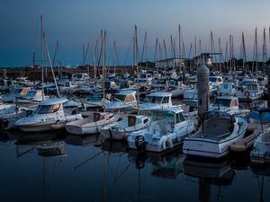 Превью обои порт, лодки, пристань, море, ночь