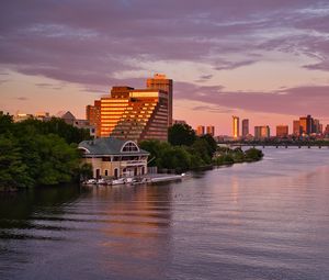 Превью обои пристань, дом, здания, река, деревья, закат