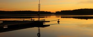 Превью обои пристань, река, лестница, сумерки