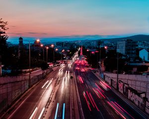 Превью обои проспект, город, движение, вечер, огни, длинная выдержка