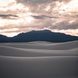 Превью обои пустыня, дюны, песок, облака