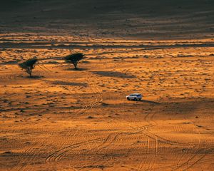 Превью обои пустыня, машина, вид сверху, песок, природа