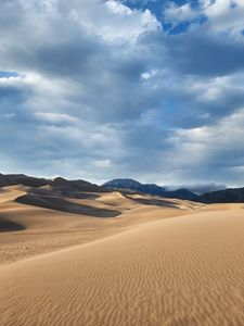 Превью обои пустыня, пески, дюны, облака, природа