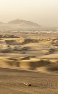 Превью обои пустыня, песок, дюны, автомобиль