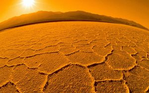 Превью обои пустыня, засуха, солнце, жара, день, земля