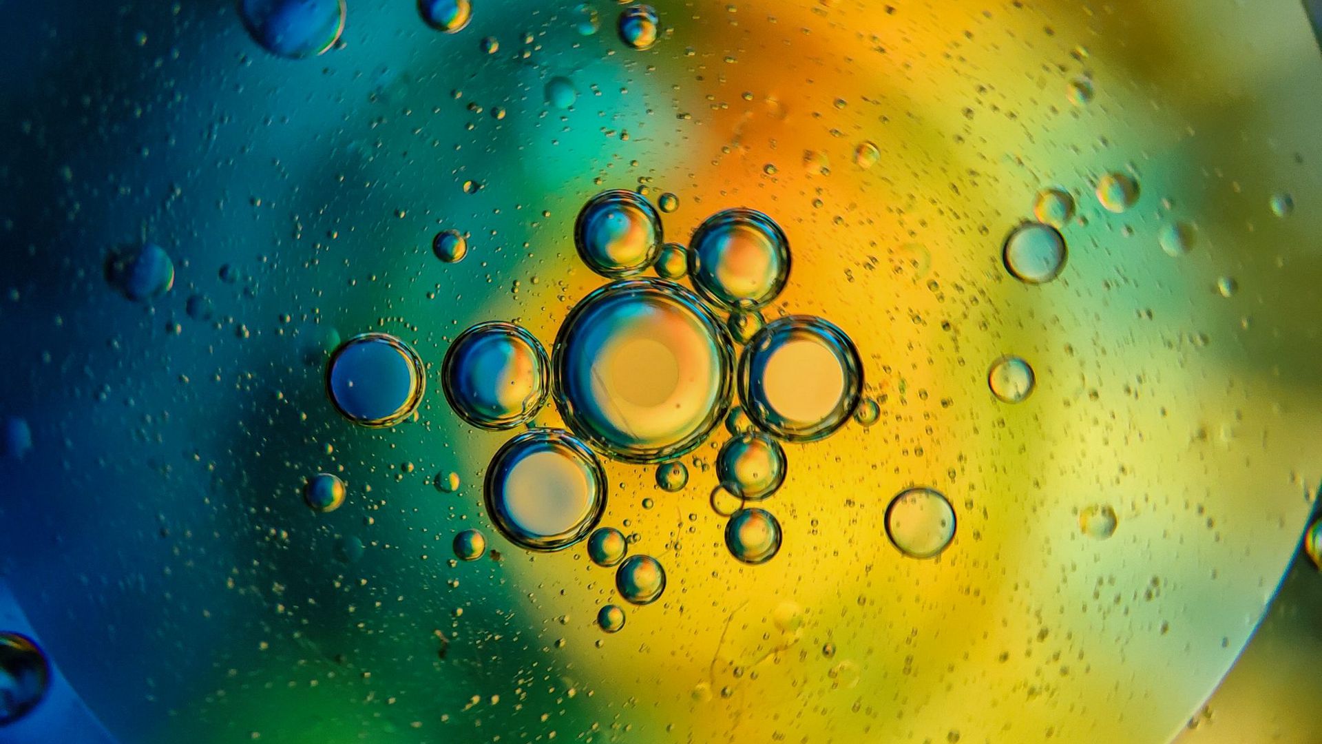 Масло макро. Circle oil. Пузыри в воде. Circle oil. Пузыри в воде.