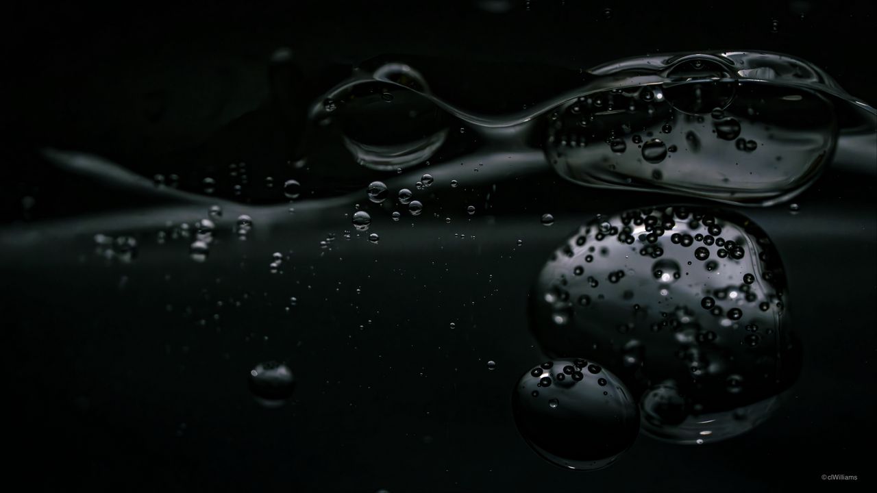 Обои пузыри, вода, темный, макро