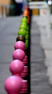 Превью обои разноцветный, шары, улица
