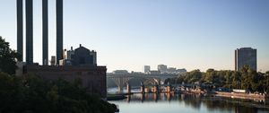 Превью обои река, деревья, мост, здания, город, миссисипи