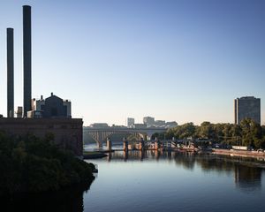 Превью обои река, деревья, мост, здания, город, миссисипи