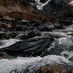 Превью обои река, горы, скалы, камни, вода
