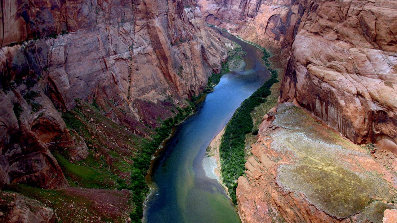 Обои река, изгибы, каньоны, зелень