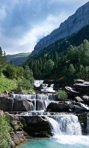 Превью обои река, каскад, камни, деревья, природа, пейзаж