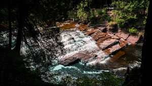 Превью обои река, каскад, вода, камни, пейзаж, деревья