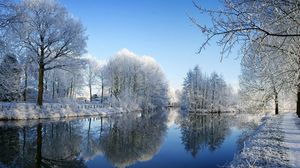 Превью обои река, парк, зима, деревья, иней, отражение