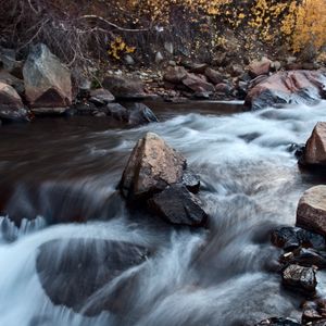 Превью обои река, водопад, камень, длинная выдержка, пейзаж, природа