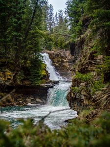 Превью обои река, водопад, скала, деревья, вода