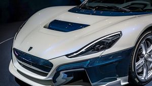 Превью обои rimac, автомобиль, фара, колесо, спорткар