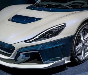 Превью обои rimac, автомобиль, фара, колесо, спорткар