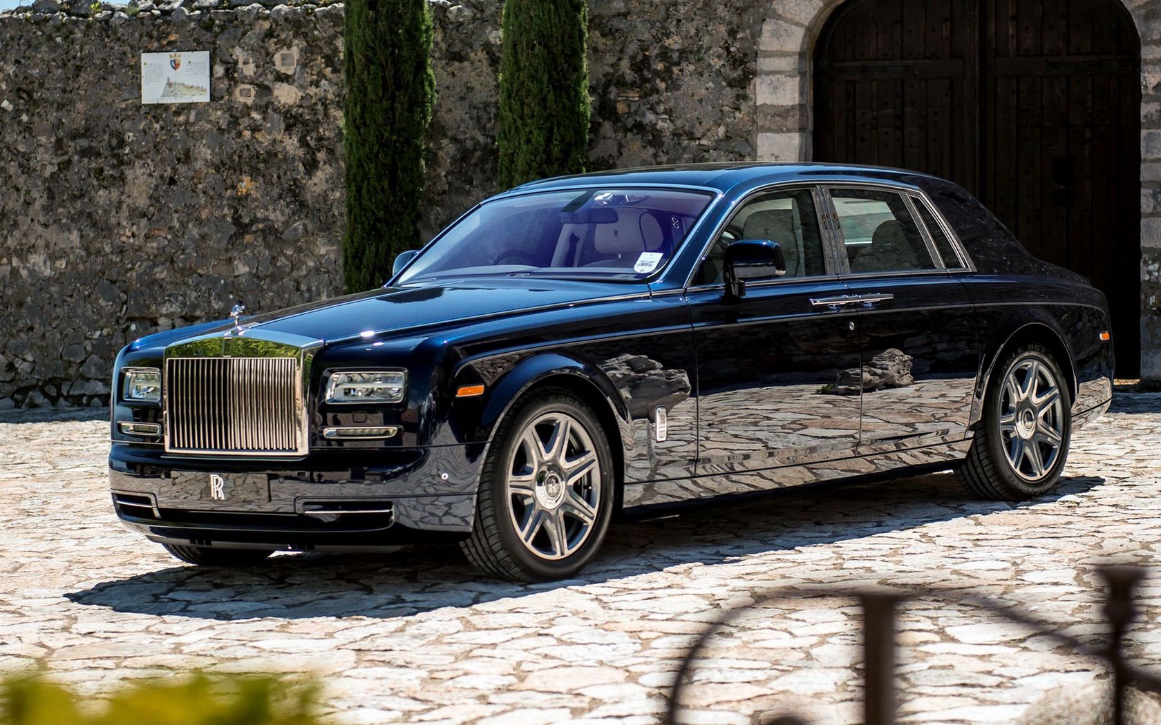 Rolls royce phantom обои