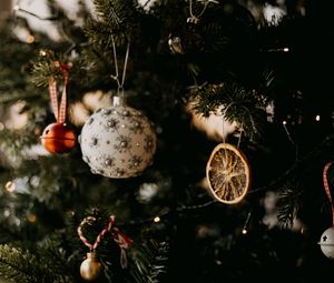 Превью обои рождественская елка, украшения, праздники, новый год, рождество