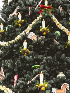 Превью обои рождественская елка, украшения, свечи