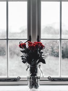 Превью обои розы, букет, ваза, окно