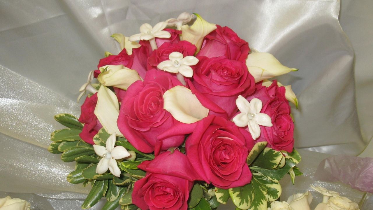 Обои розы, каллы, цветы, букет, ткань, оформление