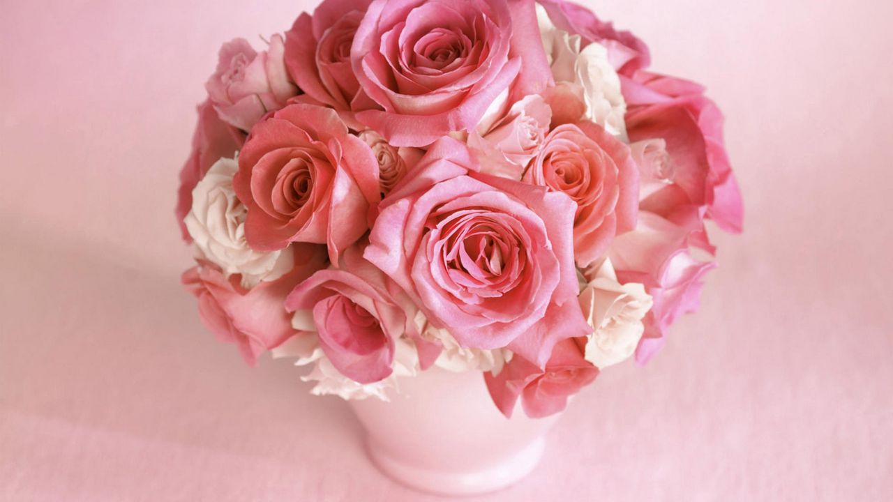 Обои розы, цветы, букет, ваза