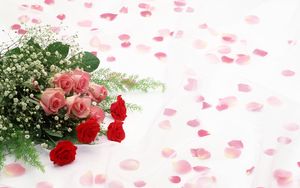 Превью обои розы, цветы, букет, лепестки, романтика