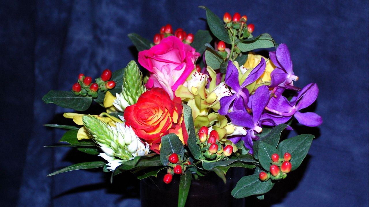 Обои розы, цветы, букет, композиция, ваза, оформление