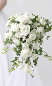 Превью обои розы, цветы, букет, белоснежный, невеста, свадьба