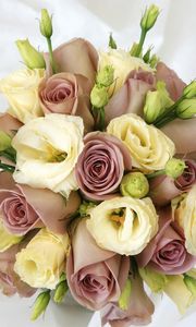 Превью обои розы, цветы, лизиантус рассела, букет, оформление