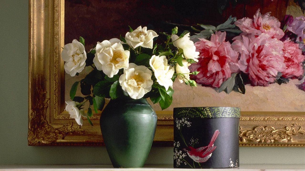 Обои розы, цветы, распущенные, букет, ваза, картина, коробка