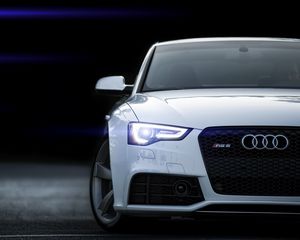 Превью обои rs5, audi, белый, вид спереди