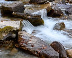 Превью обои ручей, камни, вода, листья, осень