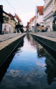 Превью обои ручей, вода, улица, размытие