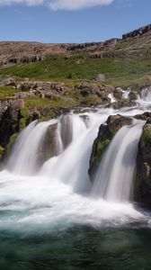 Превью обои ручей, водопад, камни, трава, брызги, склон, природа