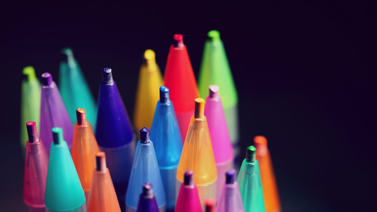 Обои ручки, карандаши, разноцветный