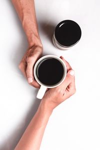 Превью обои руки, кофе, чашка, пара, минимализм