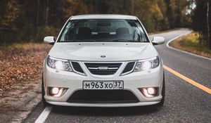 Превью обои saab 9-2x, saab, машина, белый, вид спереди, дорога