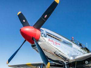 Превью обои самолет, p-51c, mustang, betty jane