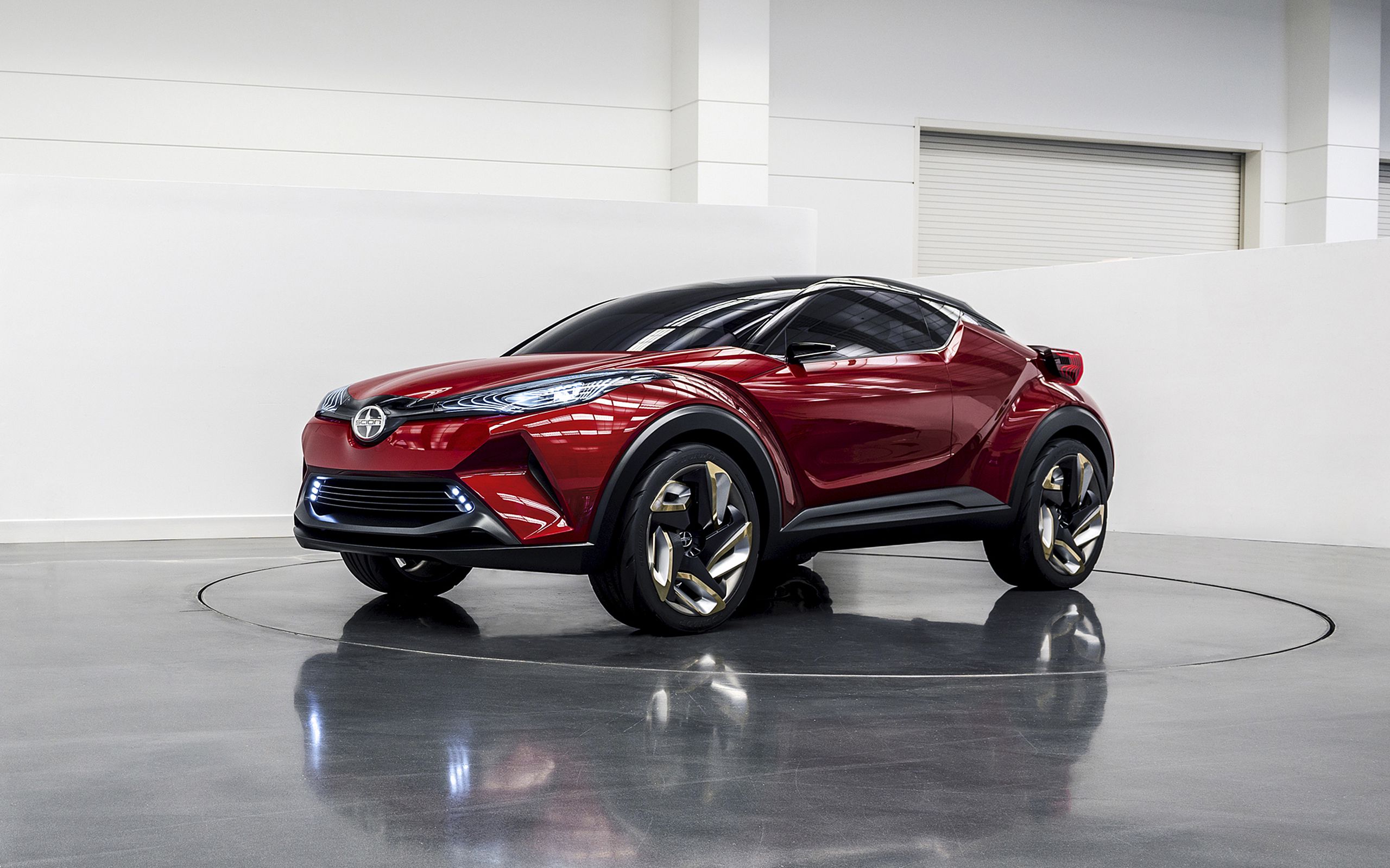 Toyota c. Toyota Chr 2017. Toyota c-HR 2015. Toyota Chr 2015. Тойота СН-R 2019.