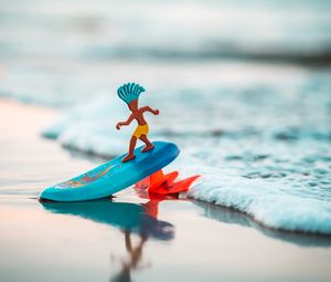 Превью обои серфинг, сервер, игрушка, пляж, море