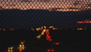 Превью обои сетка, блики, ночь