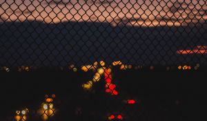 Превью обои сетка, блики, ночь