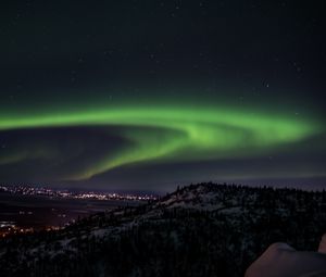 Превью обои северное сияние, холм, ночь, огни